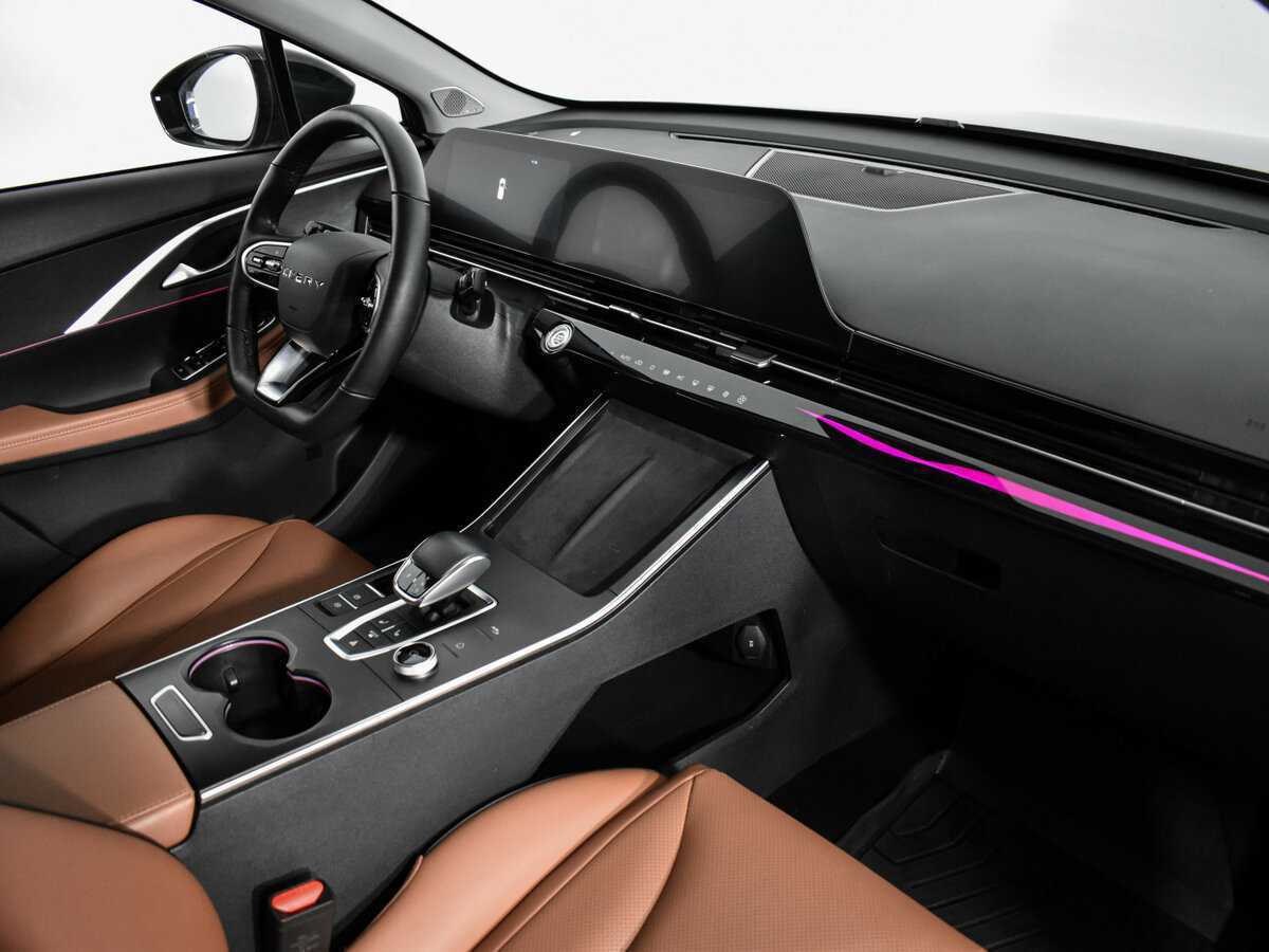 Купить OMODA C5 с пробегом. Фото: #13