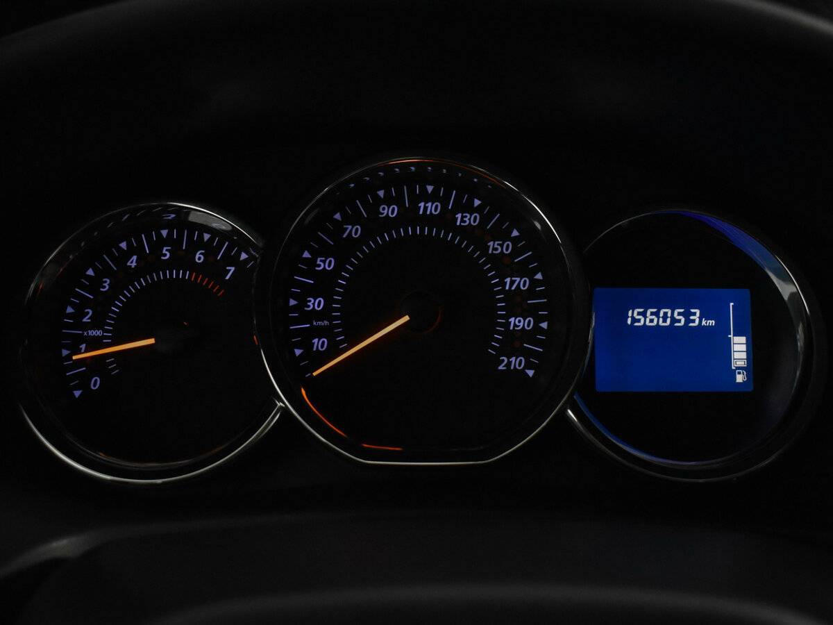 Купить Renault Sandero с пробегом. Фото: #12