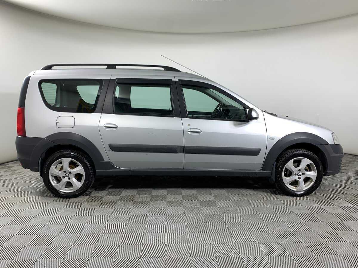 Купить Lada (ВАЗ) Largus с пробегом. Фото: #3