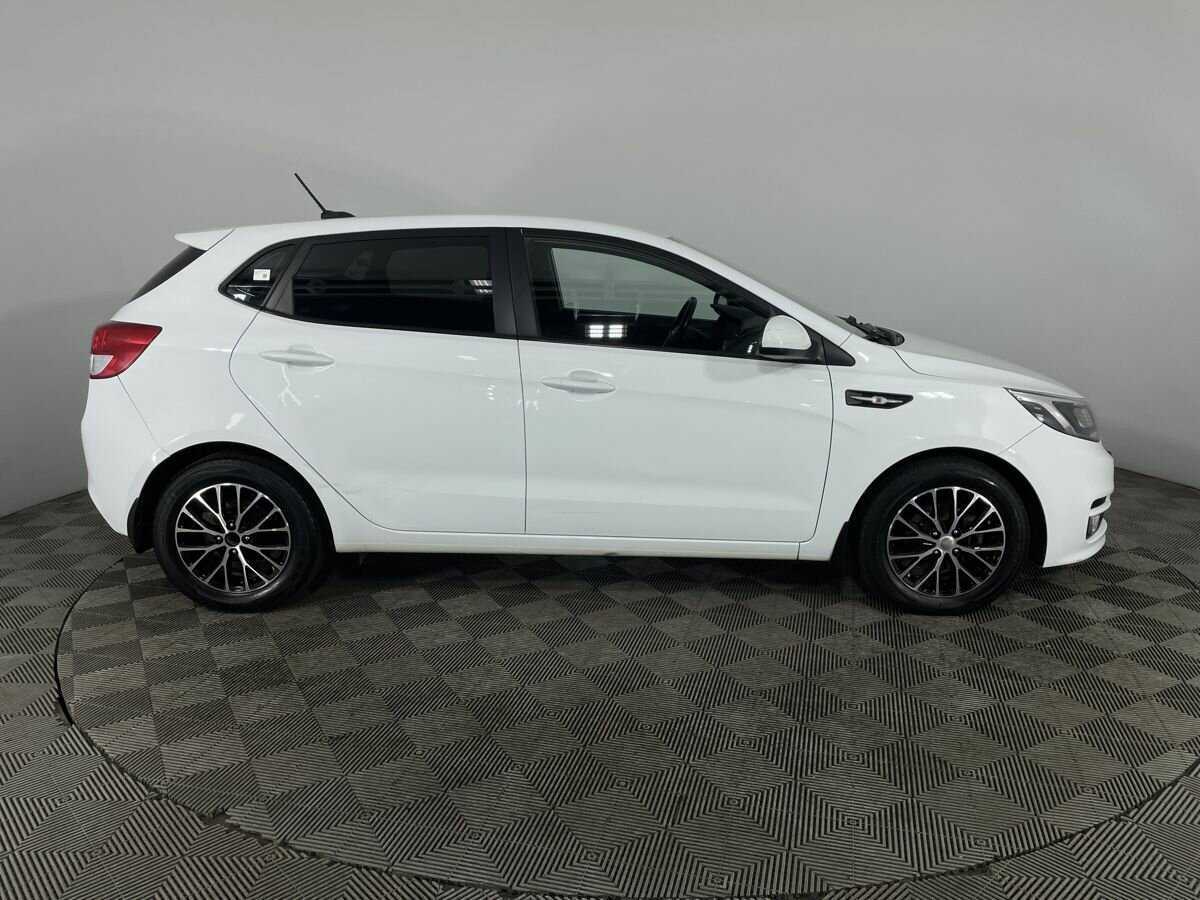 Купить Kia Rio с пробегом. Фото: #3