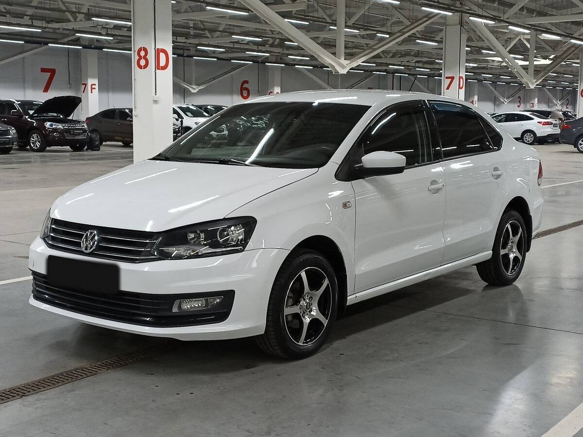 Купить Volkswagen Polo с пробегом. Фото: #0