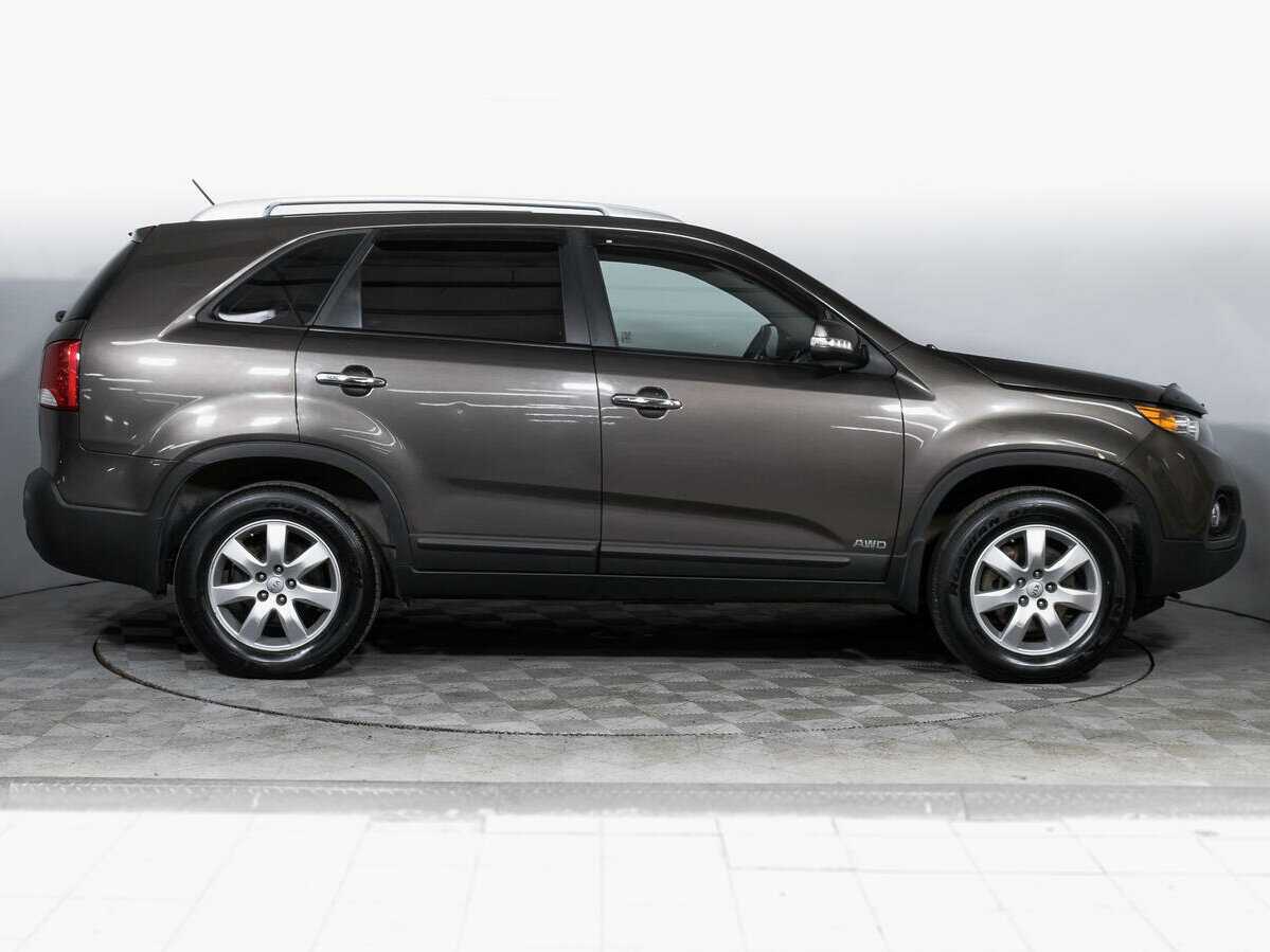 Купить Kia Sorento с пробегом. Фото: #3