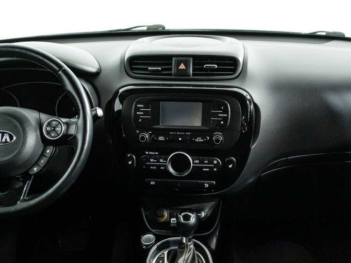Купить Kia Soul с пробегом. Фото: #13