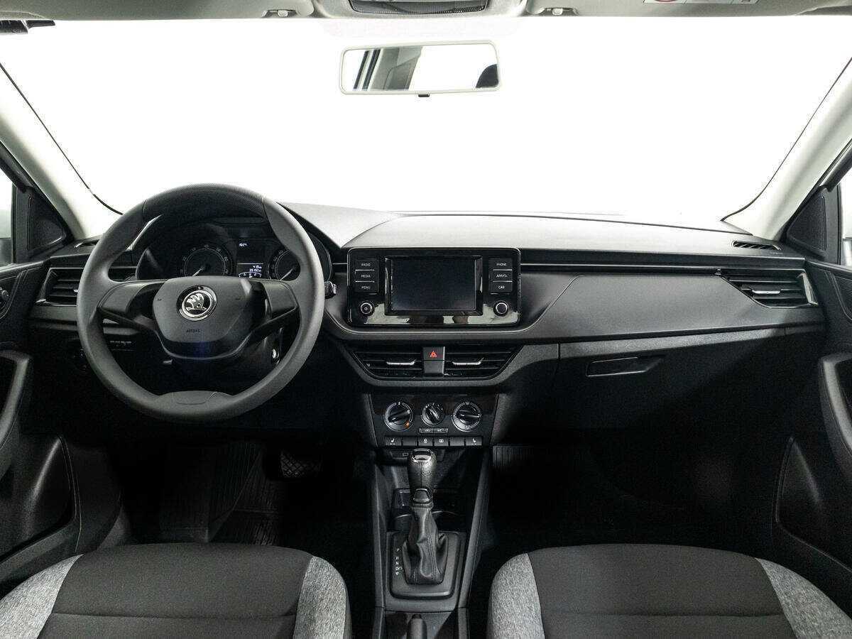 Купить Skoda Rapid с пробегом. Фото: #11