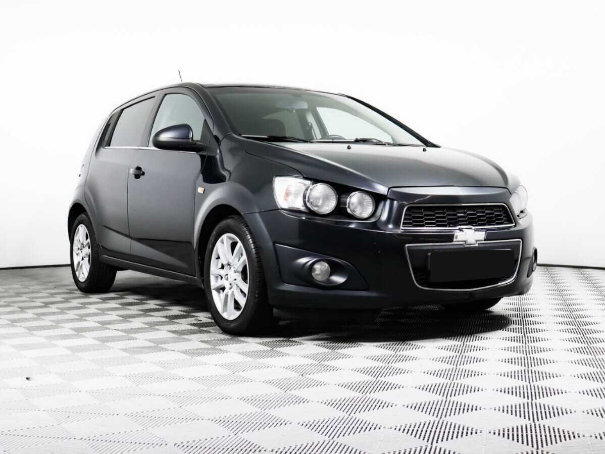 Купить Chevrolet Aveo с пробегом. Фото: #2