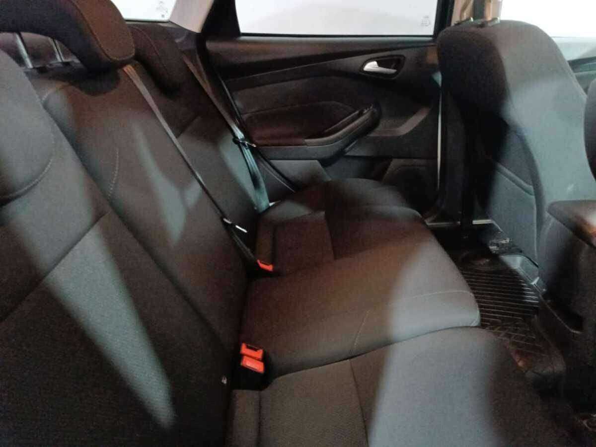 Купить Ford Focus с пробегом. Фото: #10