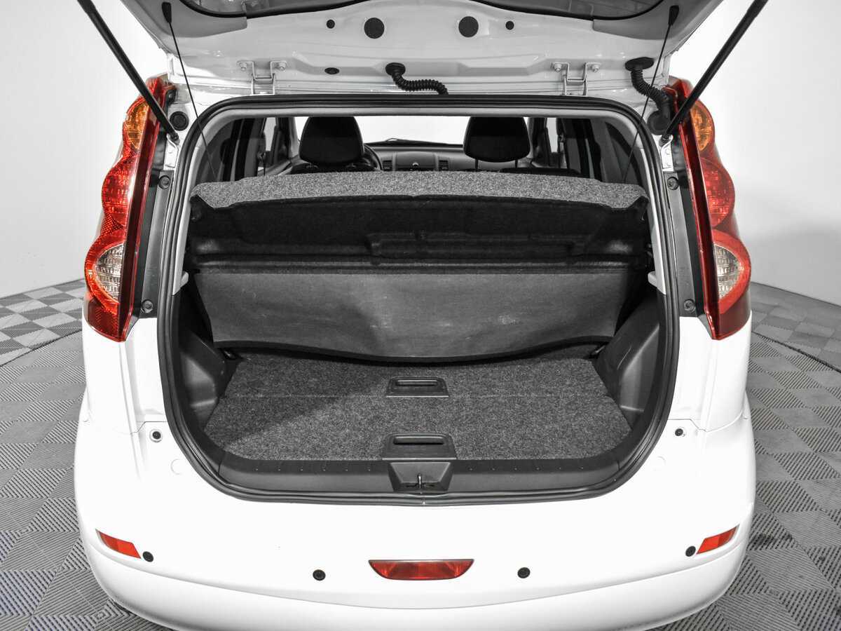 Купить Nissan Note с пробегом. Фото: #19