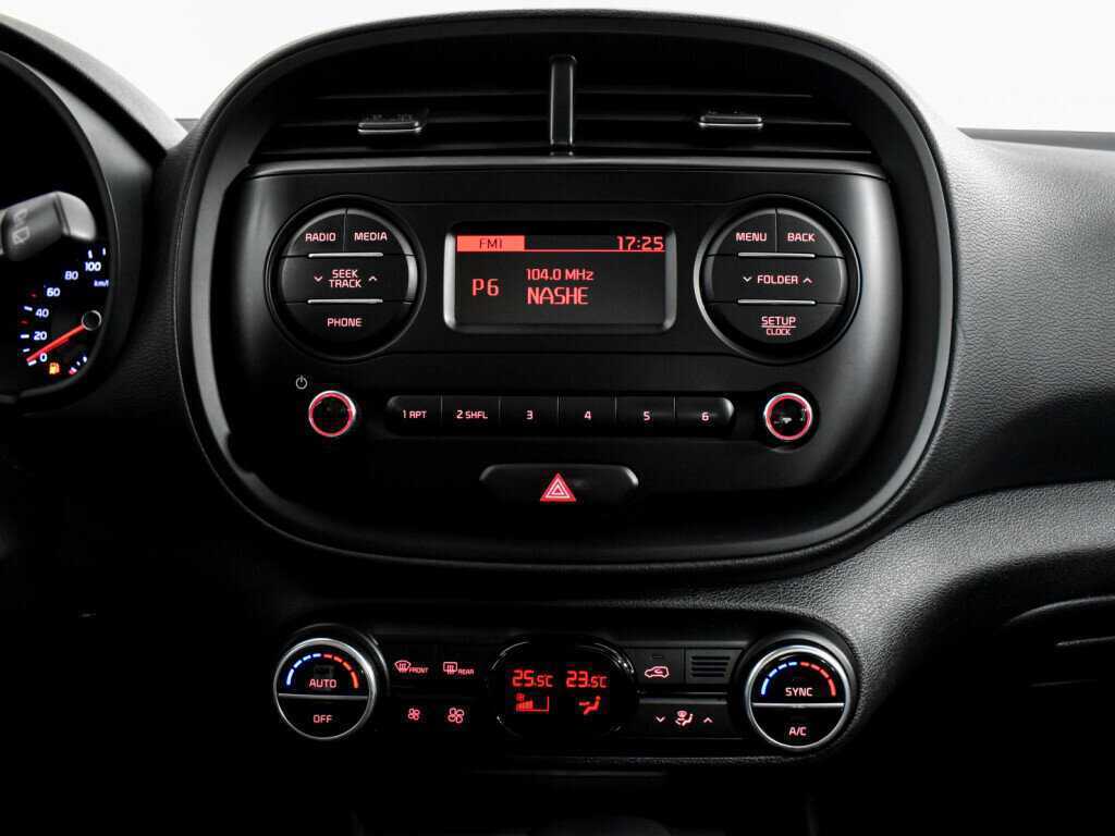 Купить Kia Soul с пробегом. Фото: #14