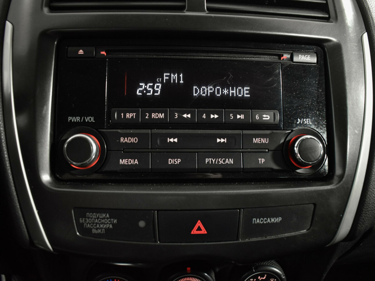 Купить Mitsubishi ASX с пробегом. Фото: #16