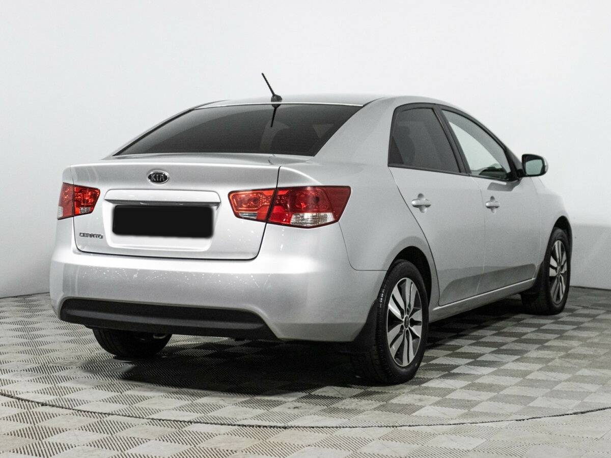 Купить Kia Cerato с пробегом. Фото: #4