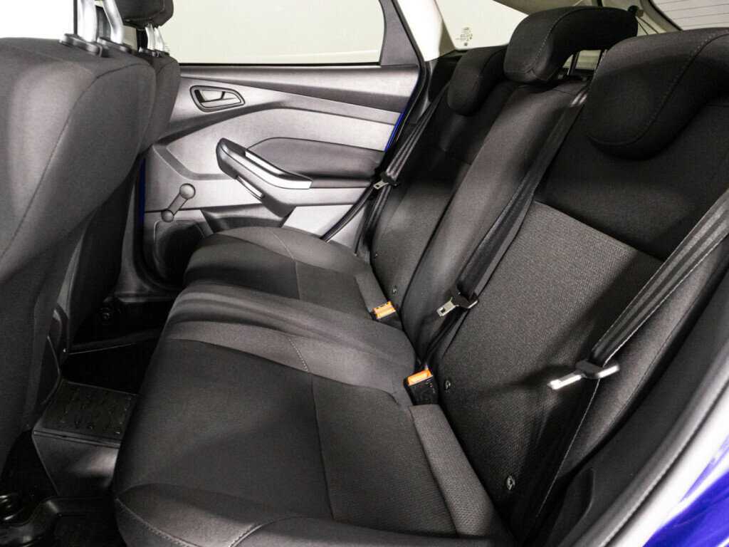 Купить Ford Focus с пробегом. Фото: #9