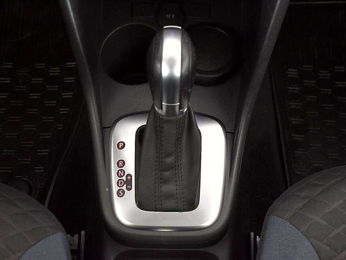 Купить Volkswagen Polo с пробегом. Фото: #14