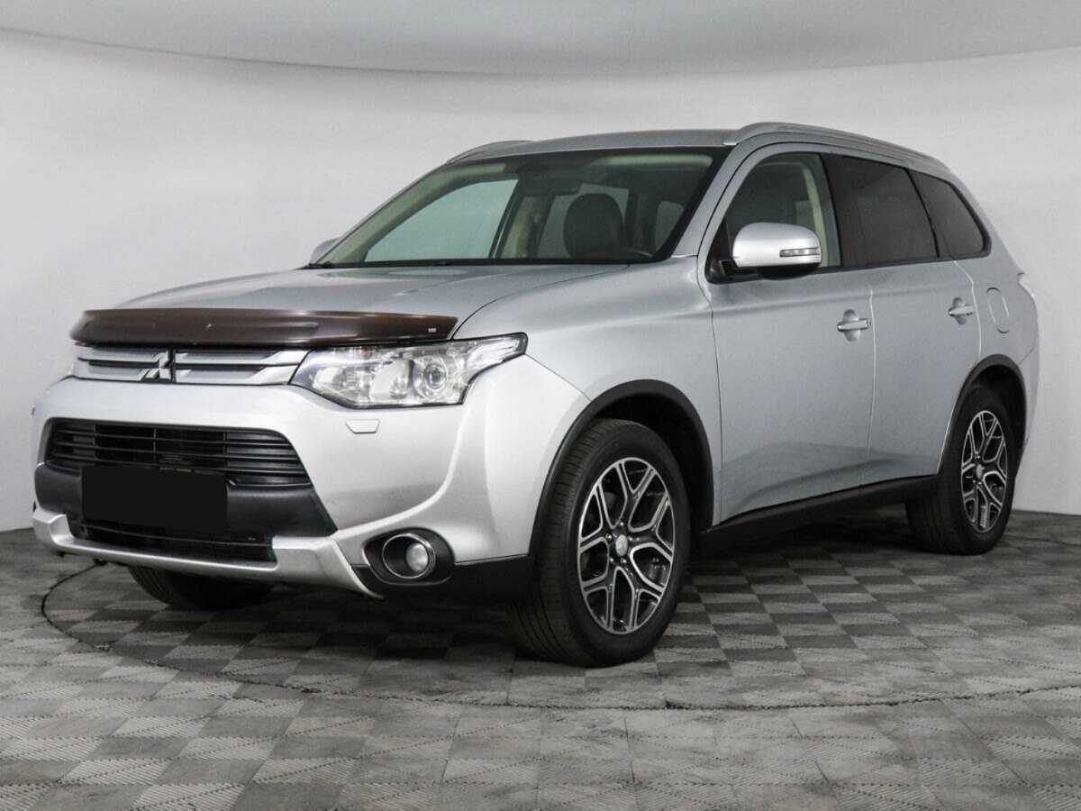 Купить Mitsubishi Outlander с пробегом. Посмотреть фото