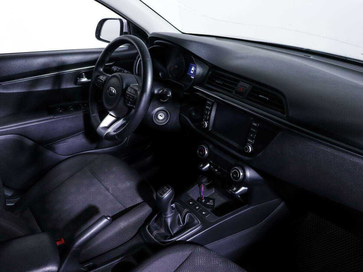 Купить Kia Rio с пробегом. Фото: #7