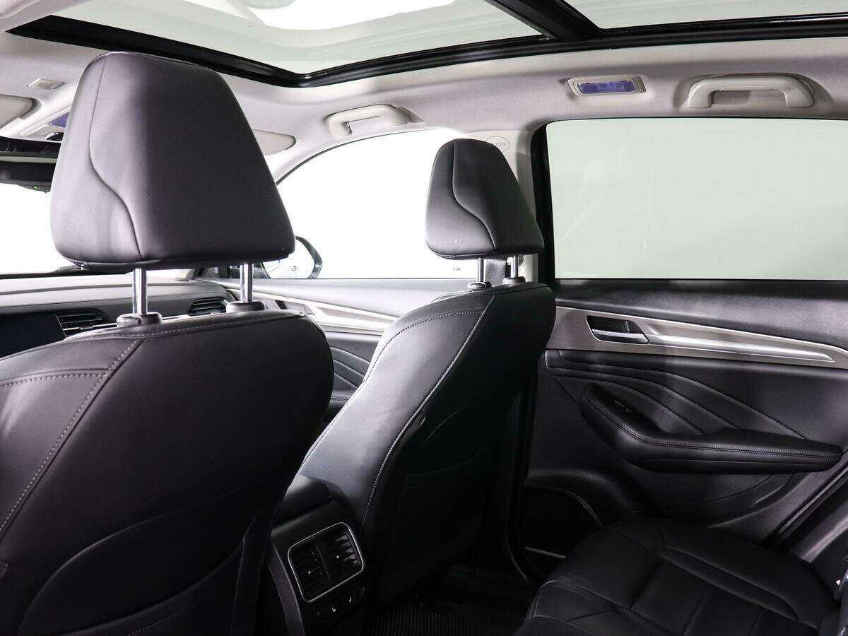 Купить Haval F7 с пробегом. Фото: #11