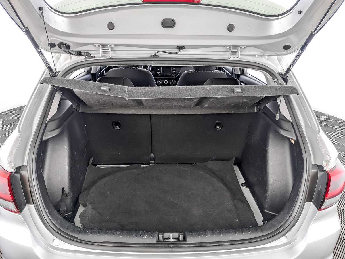 Купить Kia Rio с пробегом. Фото: #9