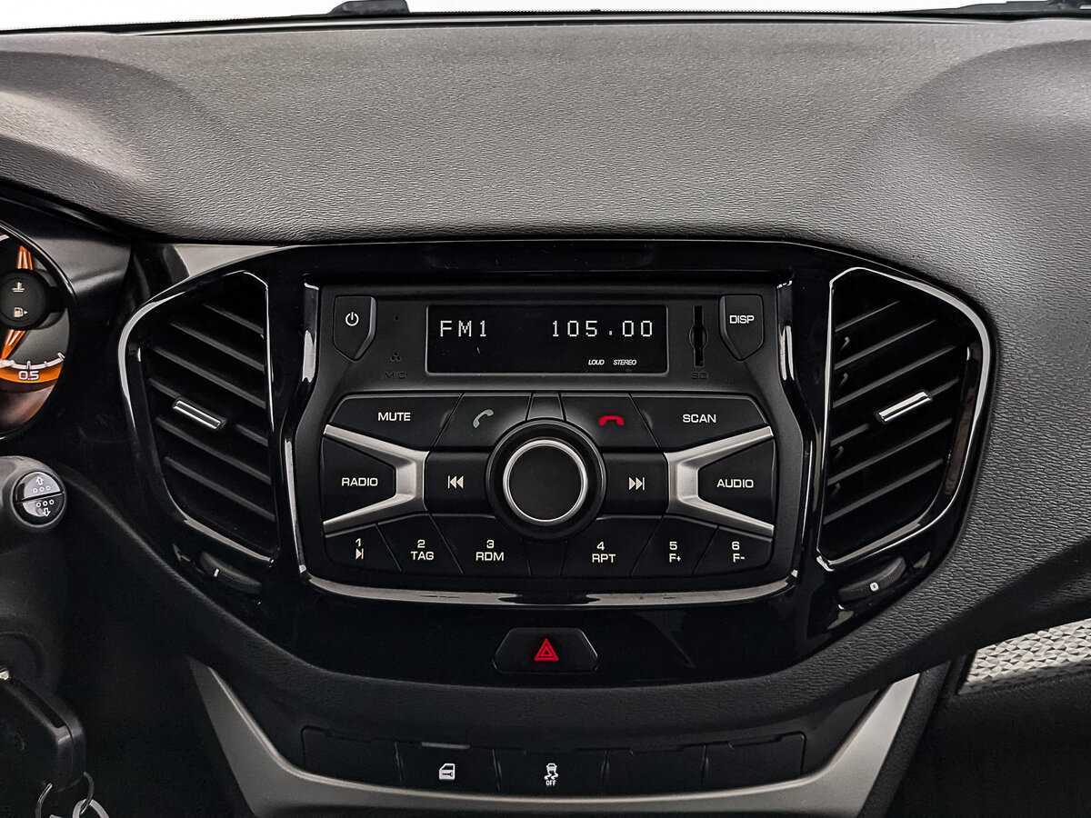 Купить Lada (ВАЗ) Vesta с пробегом. Фото: #16