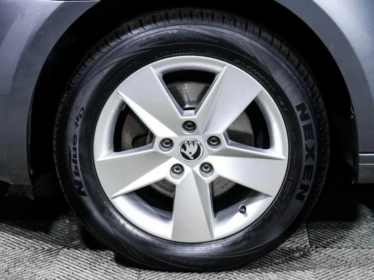 Купить Skoda Octavia с пробегом. Фото: #10