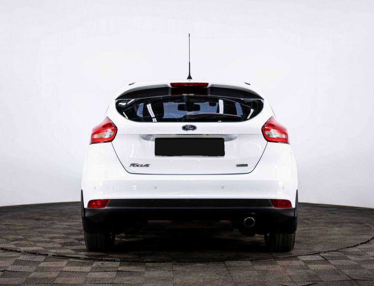 Купить Ford Focus с пробегом. Фото: #4