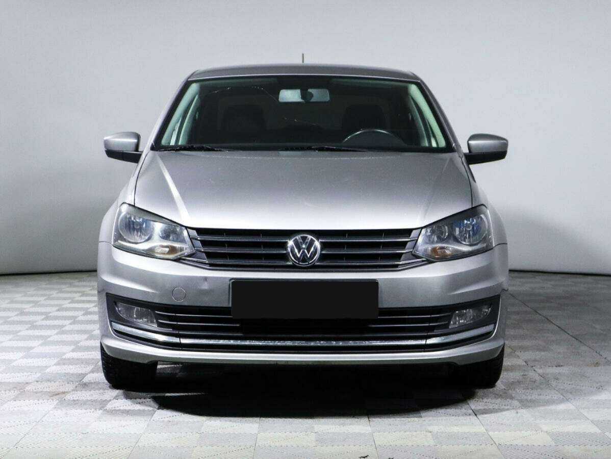 Купить Volkswagen Polo с пробегом. Фото: #1
