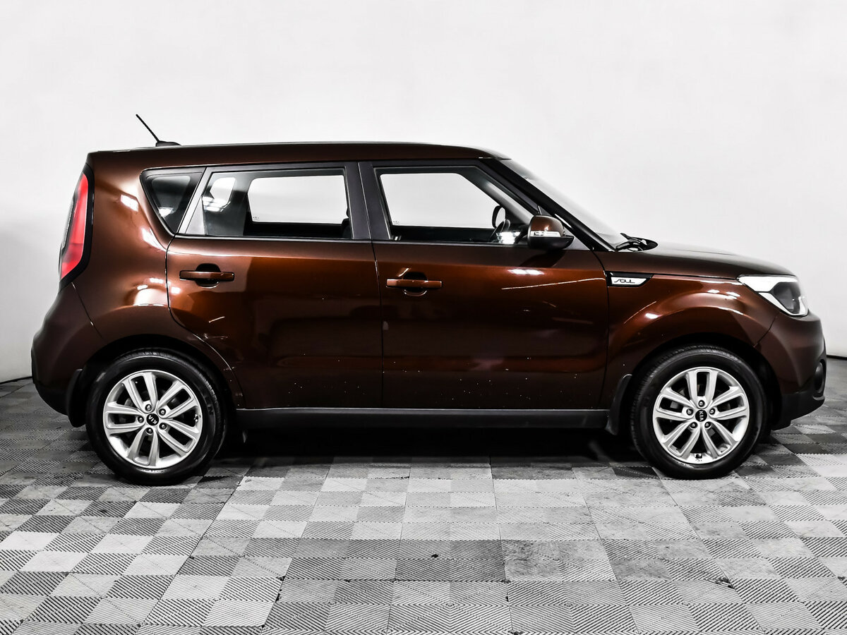 Купить Kia Soul с пробегом. Фото: #3