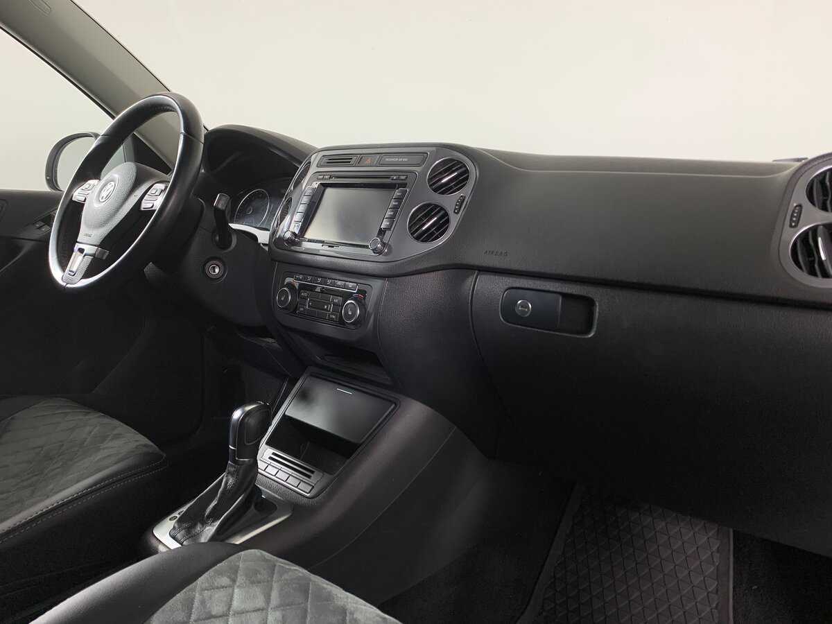 Купить Volkswagen Tiguan с пробегом. Фото: #13