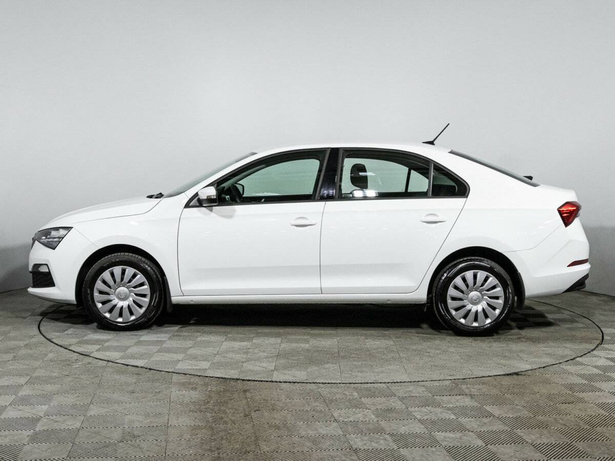 Купить Skoda Rapid с пробегом. Фото: #7