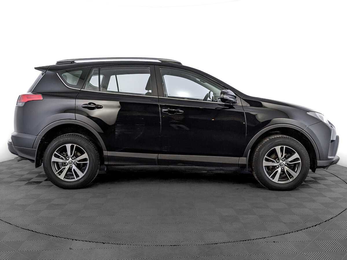 Купить Toyota RAV4 с пробегом. Фото: #3