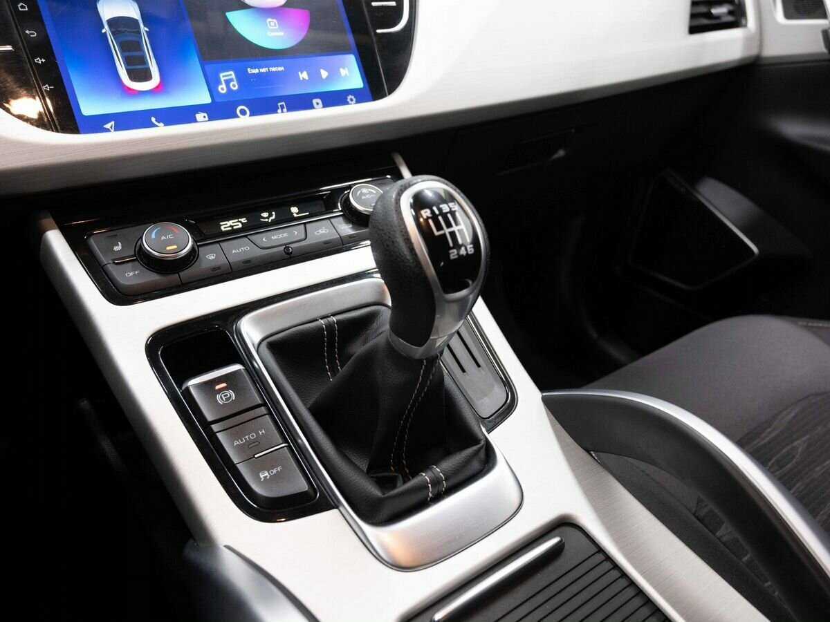 Купить Geely Atlas с пробегом. Фото: #22