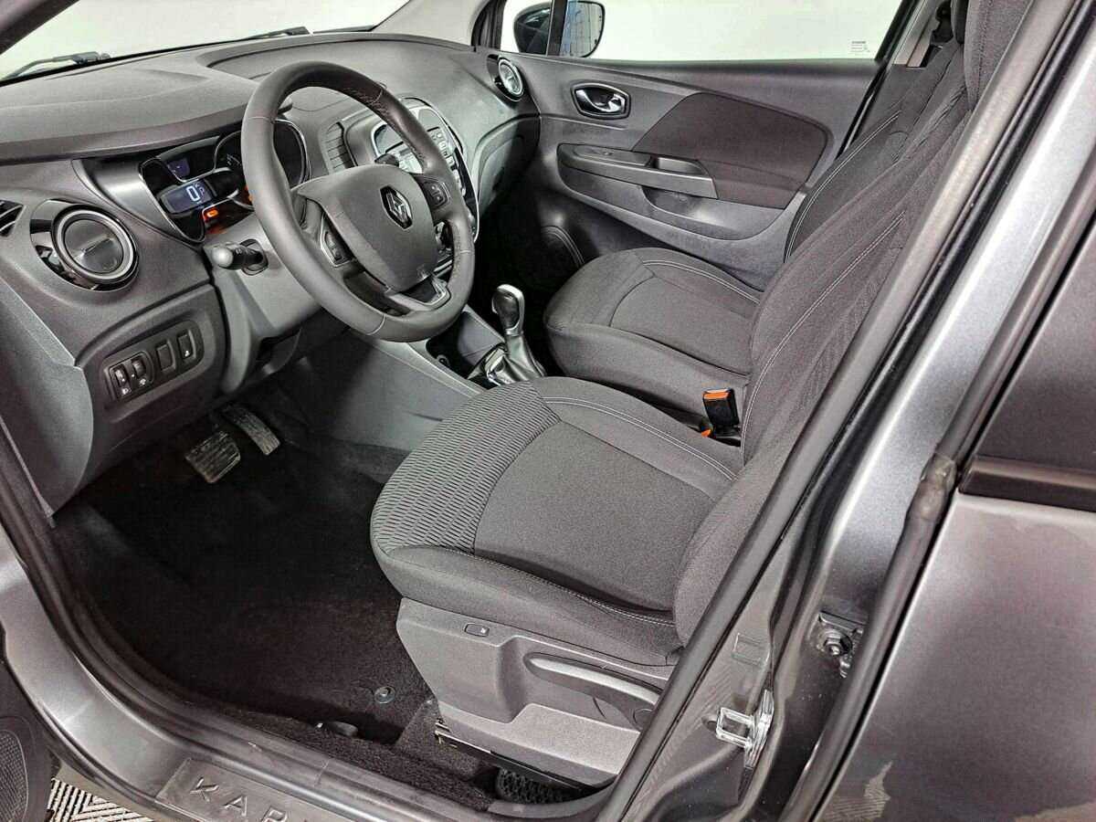 Купить Renault Kaptur с пробегом. Фото: #13