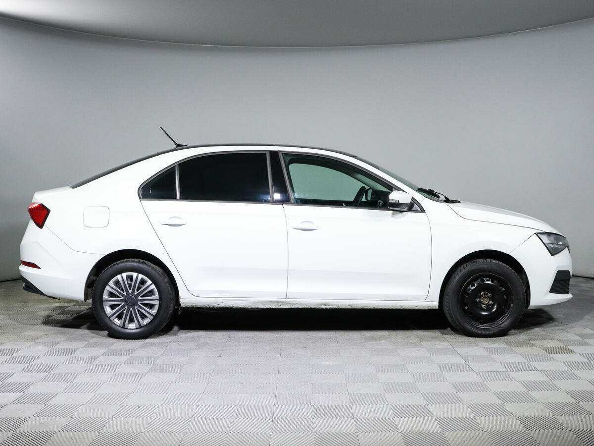 Купить Skoda Rapid с пробегом. Фото: #3