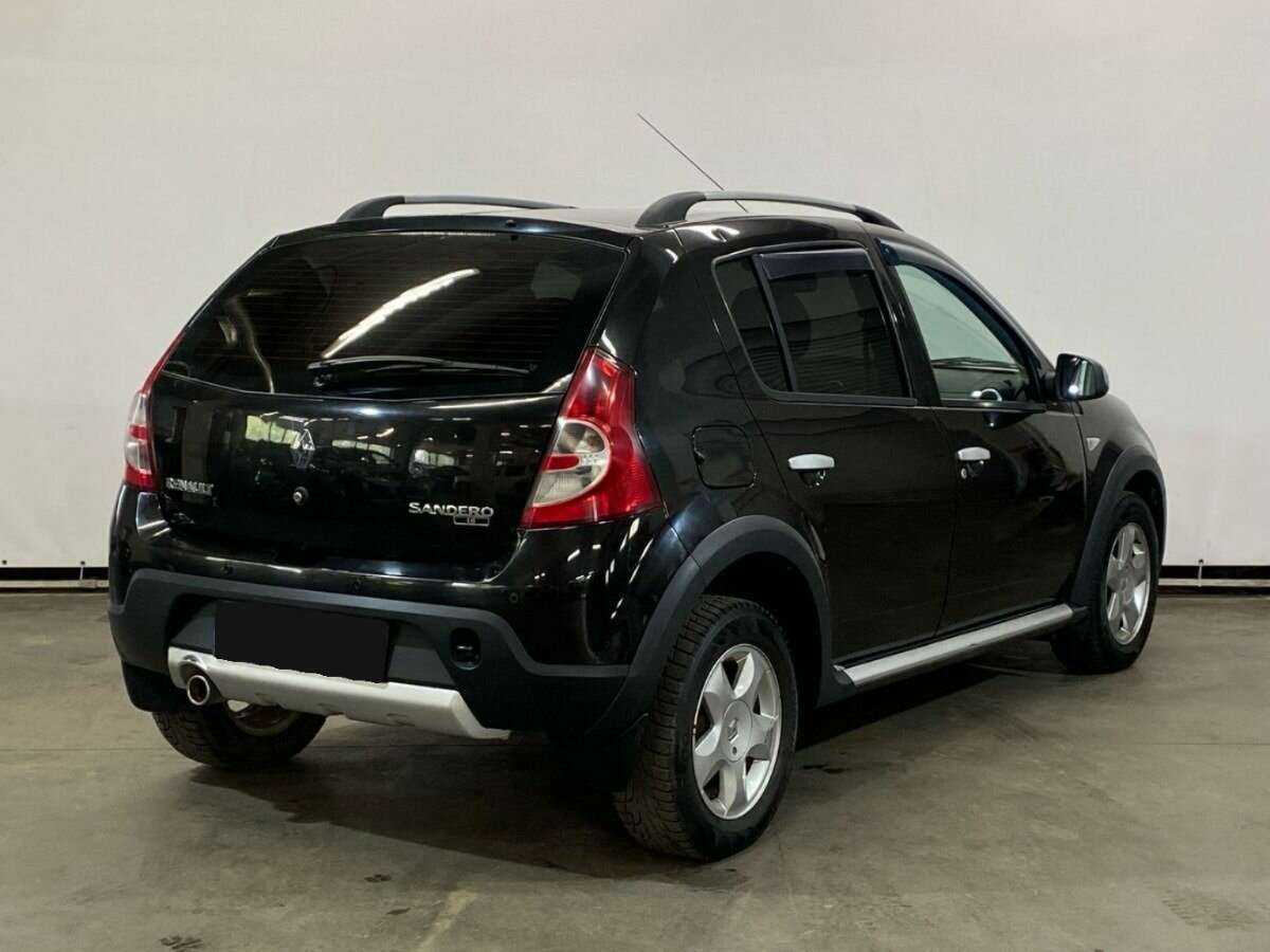 Купить Renault Sandero с пробегом. Фото: #4