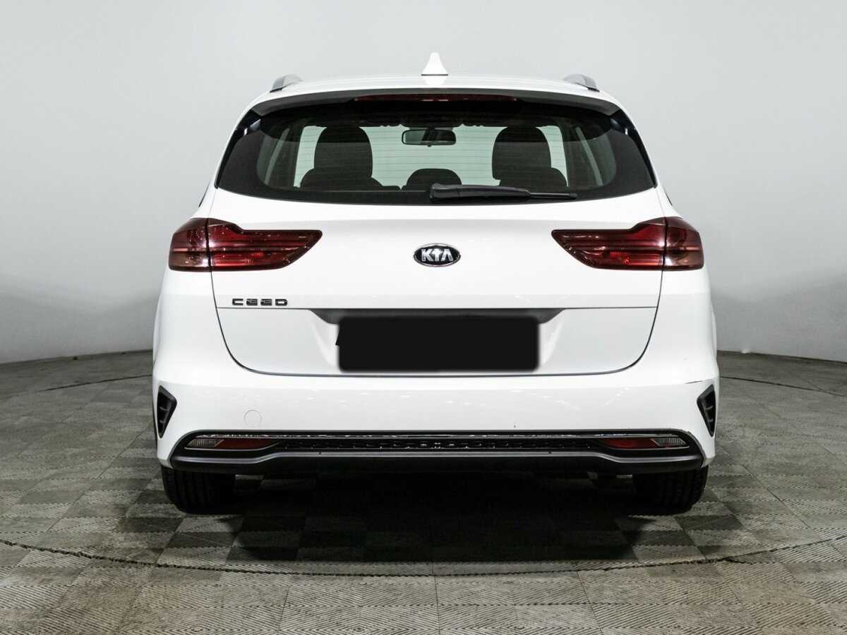Купить Kia Ceed с пробегом. Фото: #6