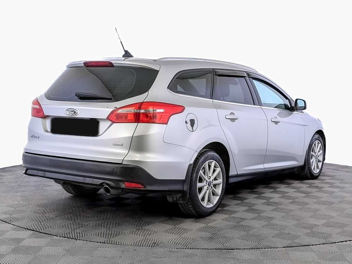 Купить Ford Focus с пробегом. Фото: #4