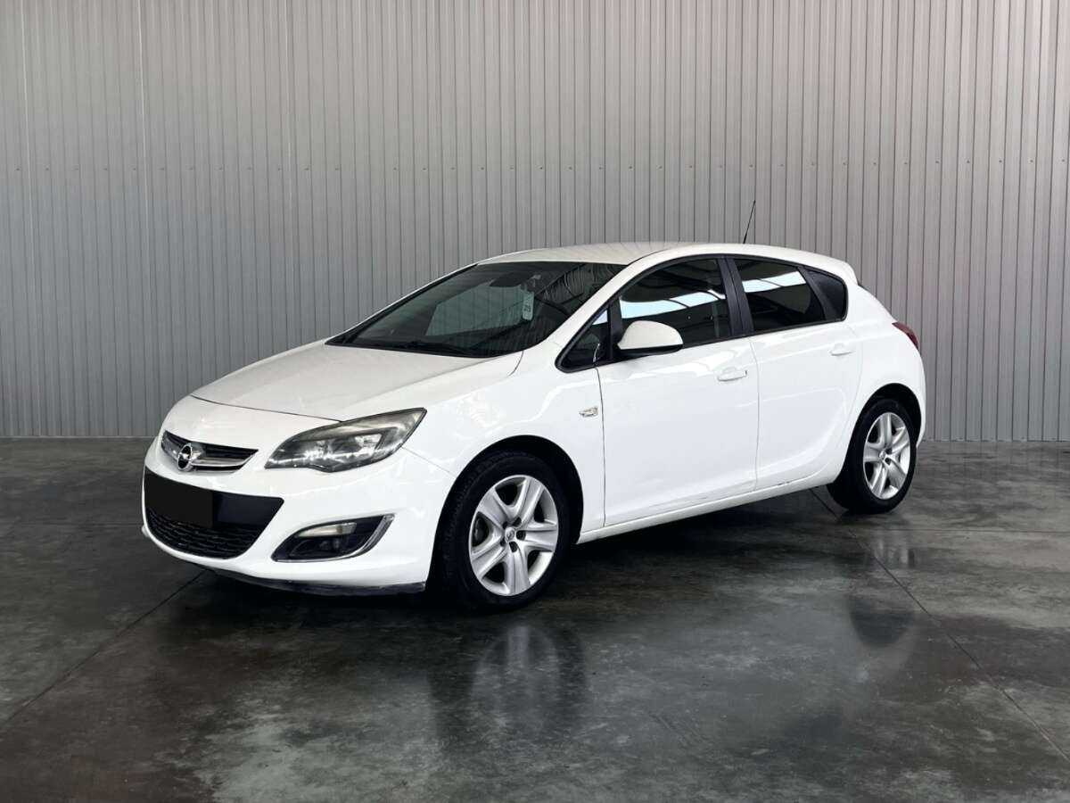 Купить Opel Astra с пробегом. Посмотреть фото