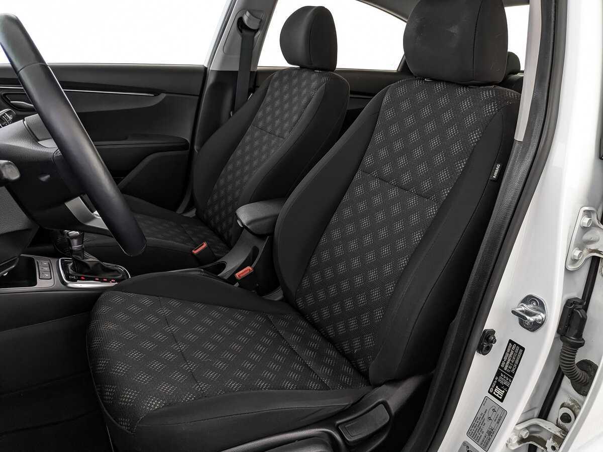 Купить Kia Rio с пробегом. Фото: #17