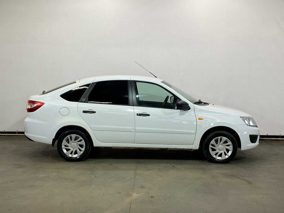 Купить Lada (ВАЗ) Granta с пробегом. Фото: #3