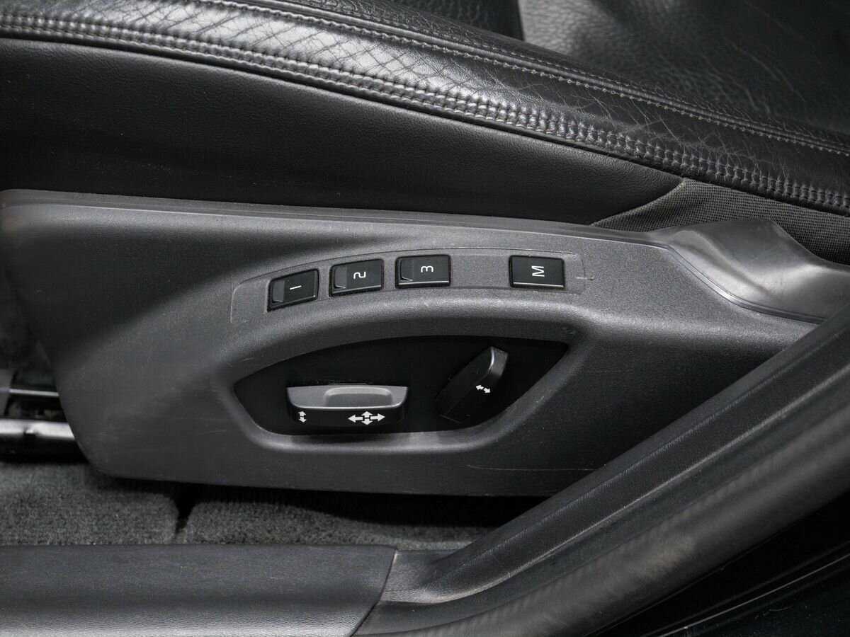 Купить Volvo S60 с пробегом. Фото: #17