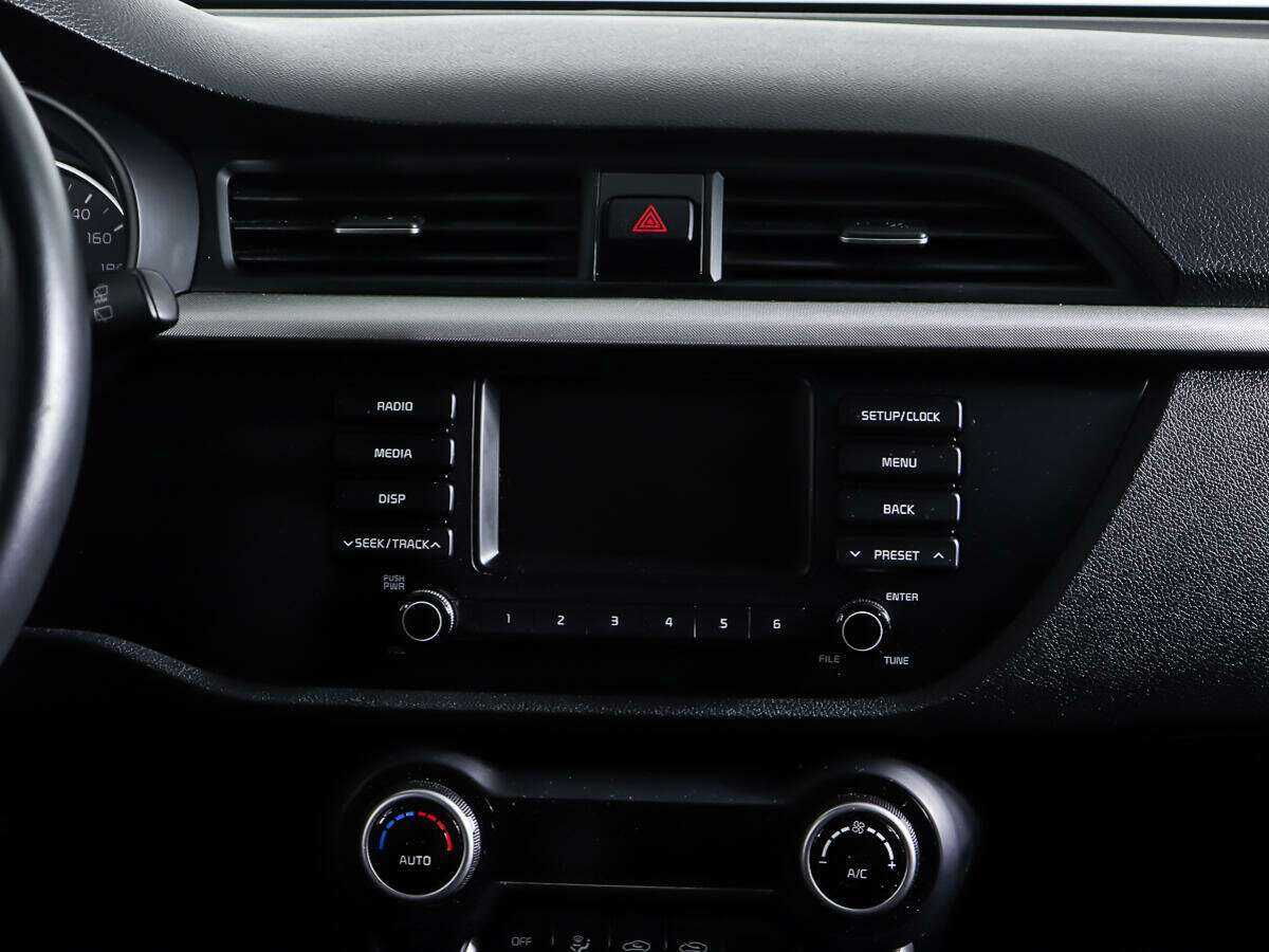 Купить Kia Rio с пробегом. Фото: #11