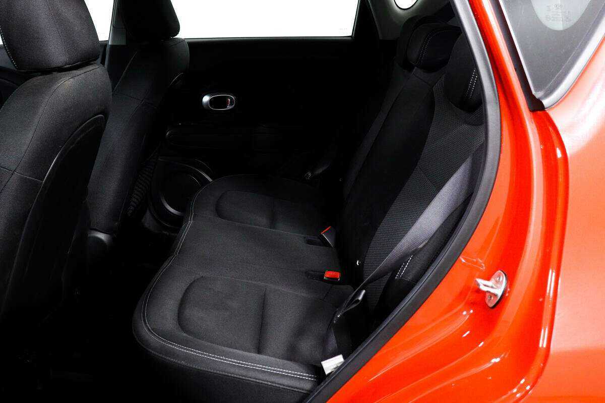 Купить Kia Soul с пробегом. Фото: #11