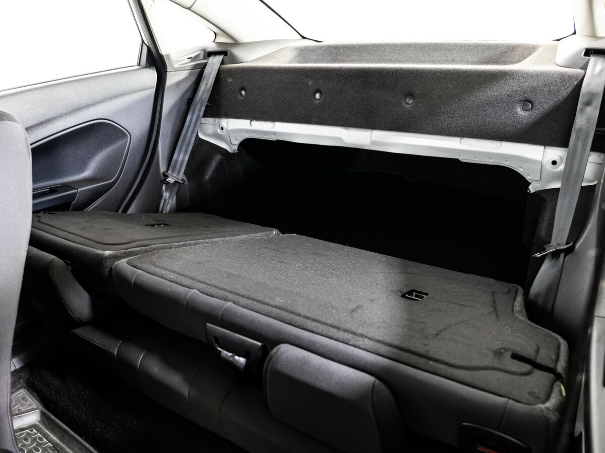 Купить Ford Fiesta с пробегом. Фото: #14