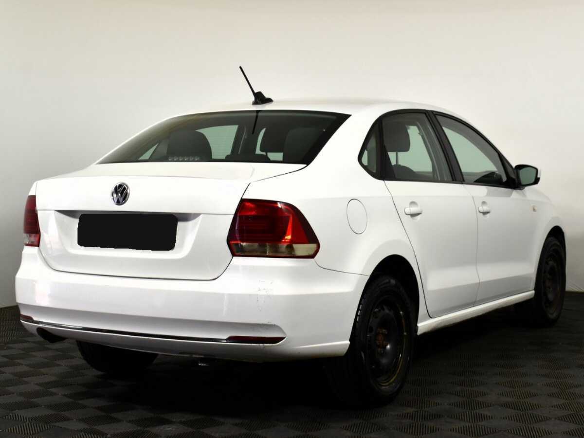 Купить Volkswagen Polo с пробегом. Фото: #3