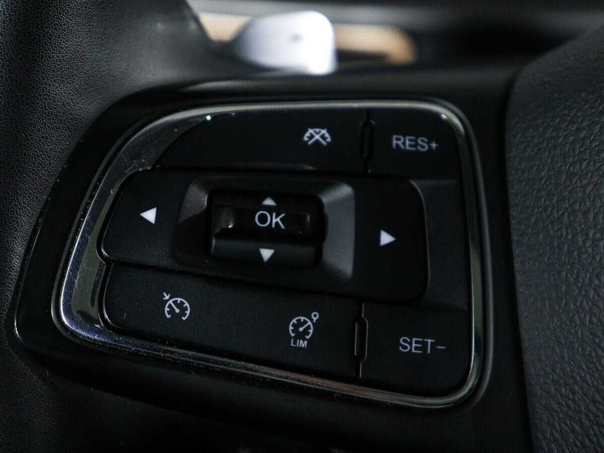 Купить EXEED LX с пробегом. Фото: #21