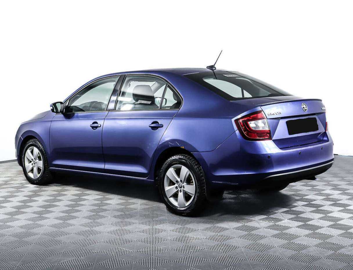 Купить Skoda Rapid с пробегом. Фото: #6