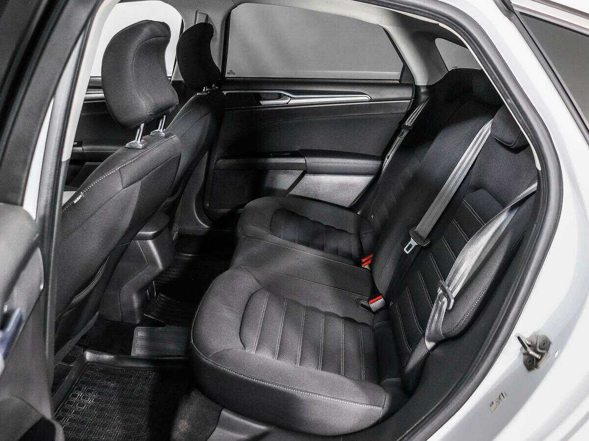 Купить Ford Mondeo с пробегом. Фото: #9