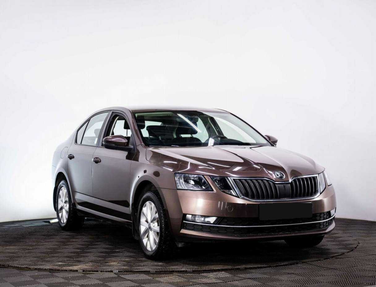 Купить Skoda Octavia с пробегом. Фото: #2