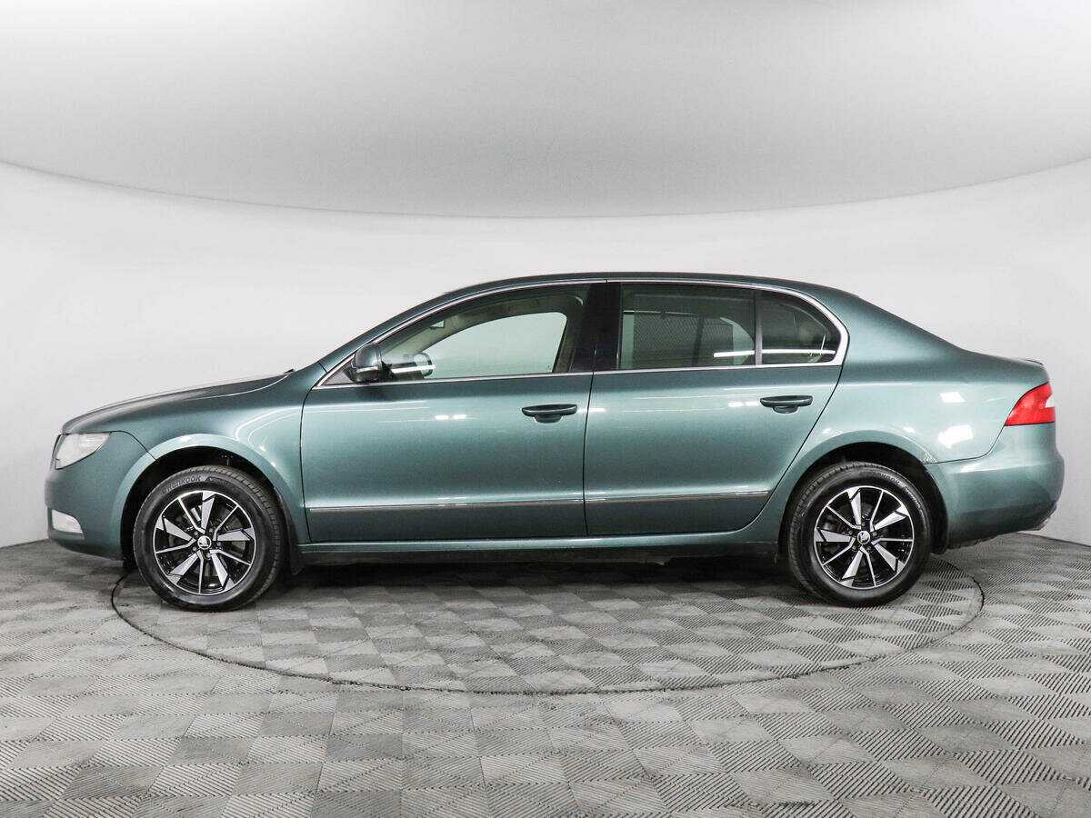 Купить Skoda Superb с пробегом. Фото: #7