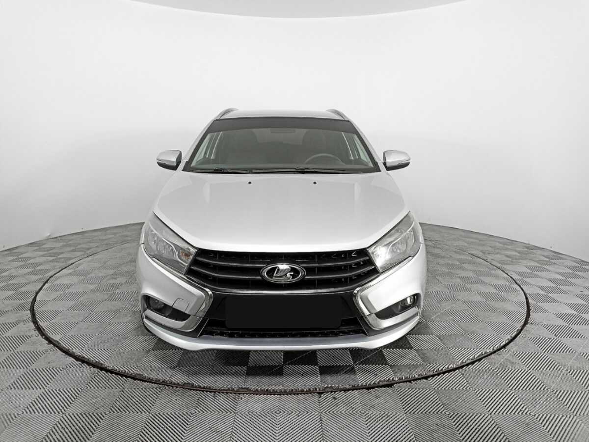 Купить Lada (ВАЗ) Vesta с пробегом. Фото: #1