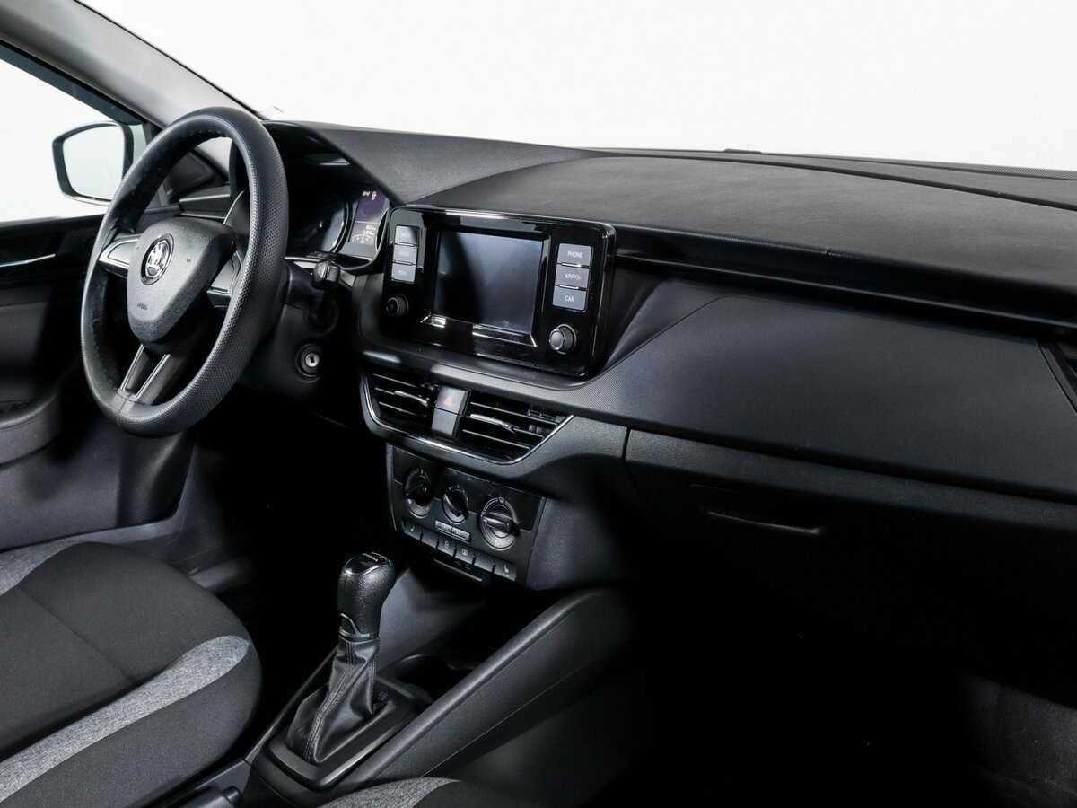 Купить Skoda Rapid с пробегом. Фото: #5