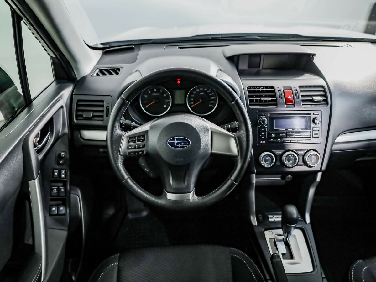 Купить Subaru Forester с пробегом. Фото: #9